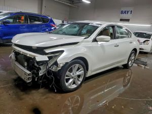 Nissan Altima 2.5 2.5L 4 2015