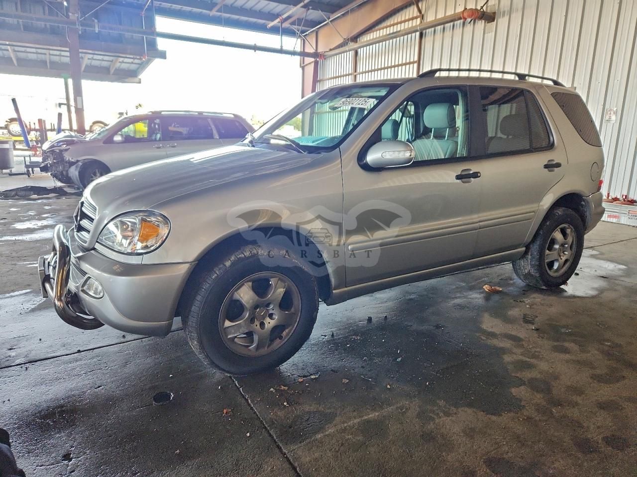 Mercedes-Benz ML 320 3.2L 6 2003