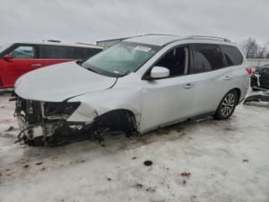 Nissan Pathfinder S 3.5L 6 2013