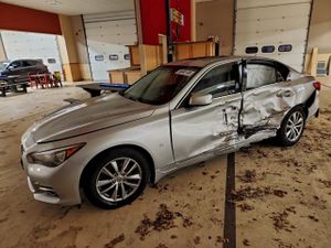 Infiniti Q50 BASE 3.7L 6 2015