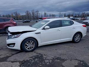 Kia Optima LX 2.4L 4 2013