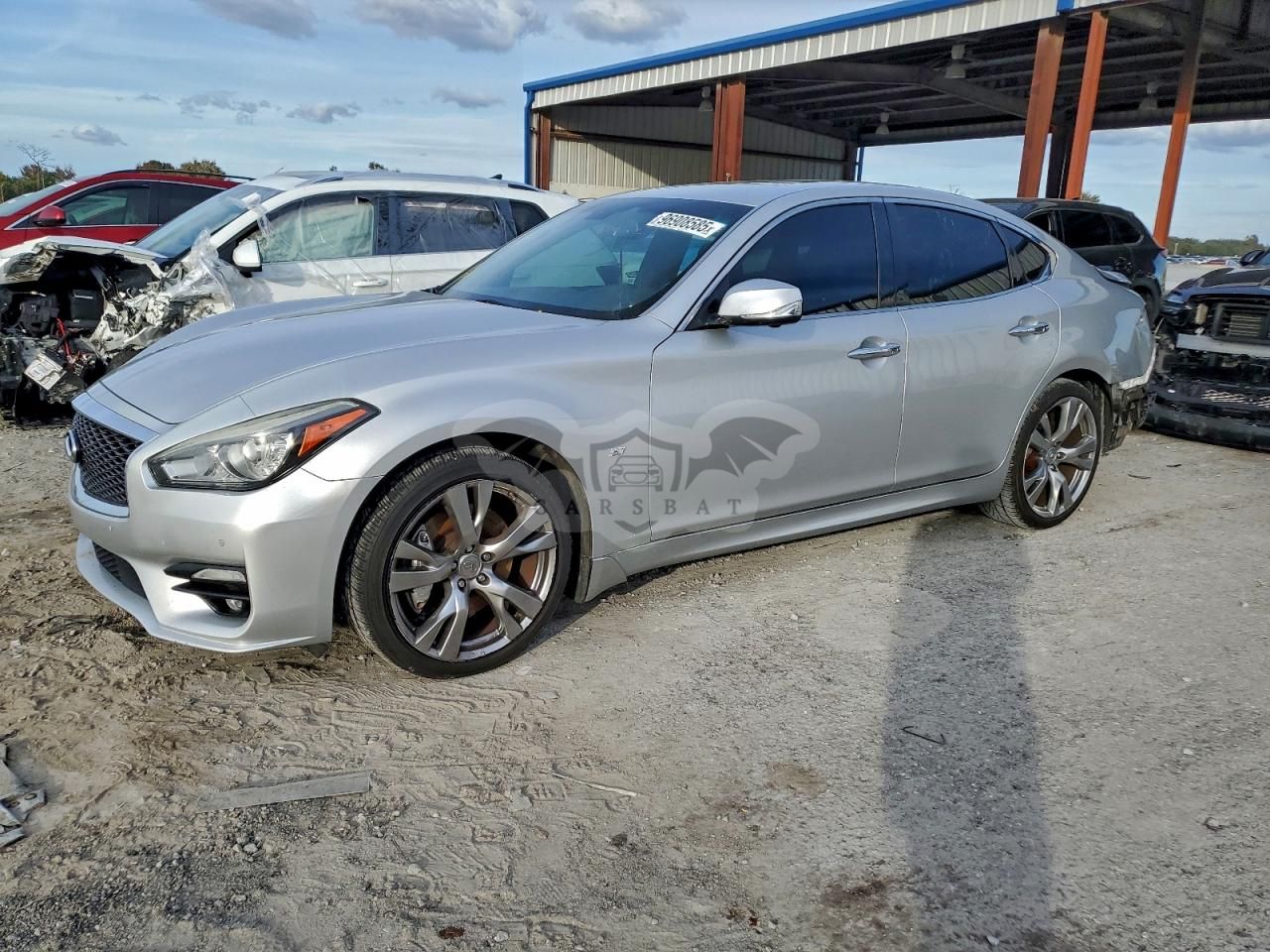 Infiniti Q70 3.7 LUXE 3.7L 6 2019