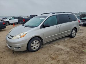Toyota Sienna CE 3.5L 6 2008
