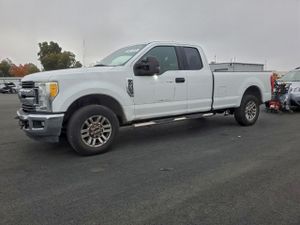 Ford F-250 SUPER DUTY 6.2L 8 2017