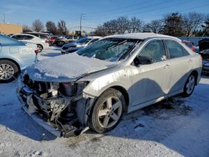 Toyota Camry BASE 2.5L 4 2012