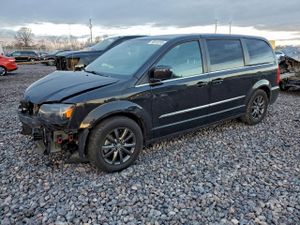 Chrysler Town & Country S 3.6L 6 2015