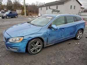 Volvo V60 PREMIER 2.0L 4 2015