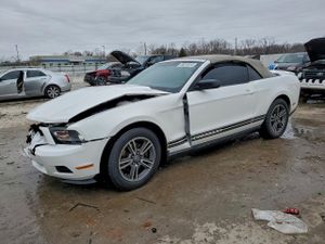 Ford Mustang 3.7L 6 2012