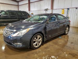 Hyundai Sonata SE 2.4L 4 2013