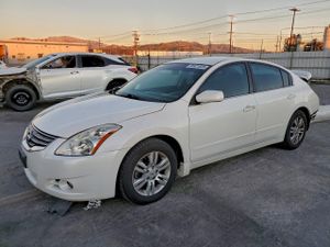 Nissan Altima BASE 2.5L 4 2012