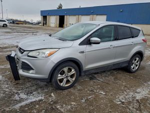 Ford Escape SE 2.0L 4 2015