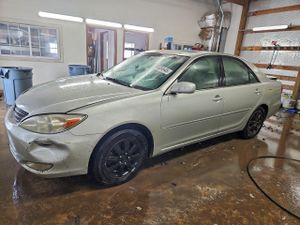 Toyota Camry LE 3.0L 6 2003