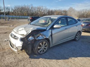Hyundai Accent GLS 1.6L 4 2012