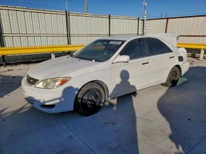 Toyota Camry LE 2.4L 4 2003