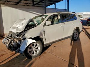 Toyota Highlander BASE 3.5L 6 2011