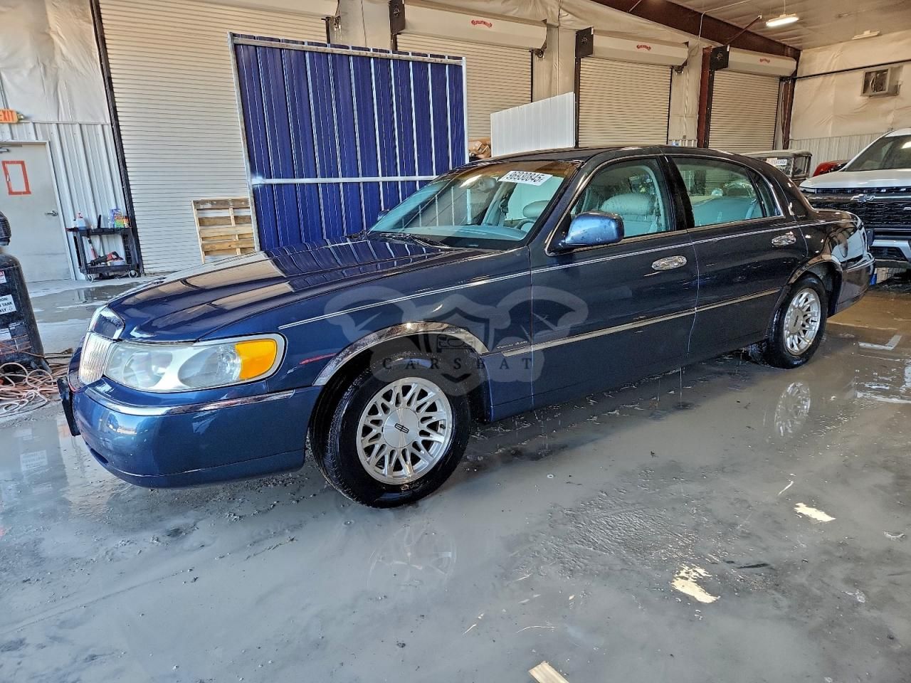 Lincoln Town Car SIGNATURE 4.6L 8 1998
