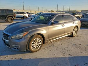 Infiniti Q70 3.7 3.7L 6 2015