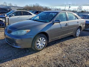 Toyota Camry LE 2.4L 4 2005