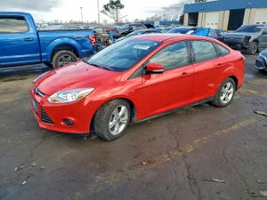 Ford Focus SE 2.0L 4 2014