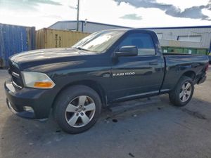 Dodge RAM ST 5.7L 8 2012