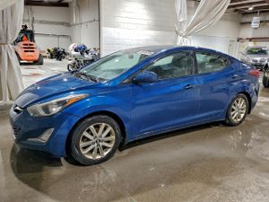 Hyundai Elantra SE 1.8L 4 2015