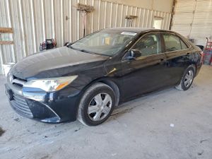 Toyota Camry LE 2.5L 4 2015