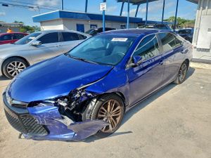 Toyota Camry LE 2.5L 4 2015