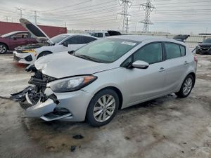 Kia Cerato / Forte / K3 EX 2.0L 4 2015
