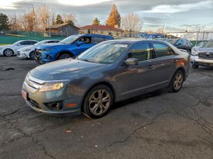 Ford Fusion SE 2.5L 4 2012