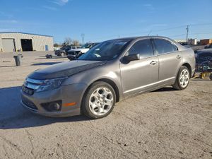 Ford Fusion SE 2.5L 4 2010