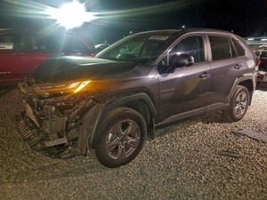 Toyota Rav4 XLE 2.5L 4 2024
