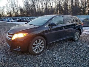 Toyota Venza LE 2.7L 4 2013