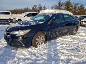 Toyota Camry HYBRID 2.5L 4 2015