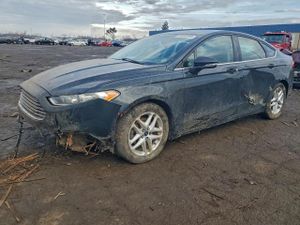 Ford Fusion SE 2.5L 4 2014