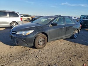 Toyota Camry LE 2.5L 4 2015