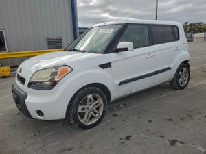 Kia Soul + 2.0L 4 2011