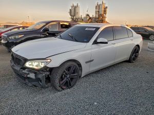 BMW 7 Series LI 4.4L 8 2015