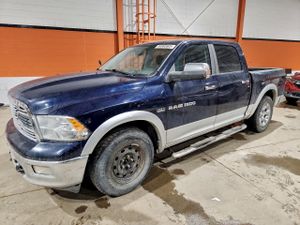Dodge RAM LARAMIE 5.7L 8 2012