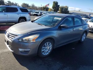 Nissan Altima 2.5 2.5L 4 2015