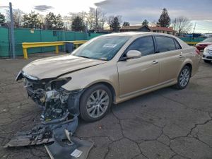 Toyota Avalon BASE 3.5L 6 2012