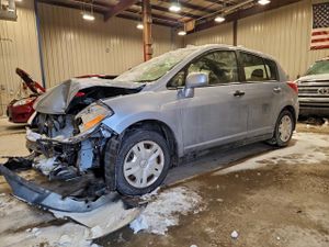 Nissan Versa S 1.8L 4 2011