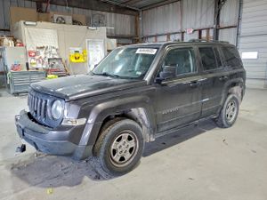 Jeep Patriot SPORT 2.4L 4 2015