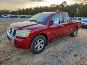 Nissan Titan XE 5.6L 8 2004