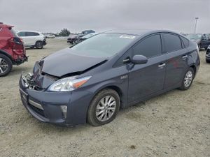 Toyota Prius 1.8L 4 2014