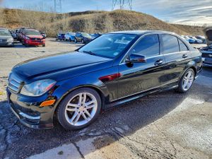 Mercedes-Benz C 300 4MATIC 3.0L 6 2012