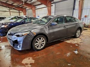 Toyota Avalon BASE 3.5L 6 2013