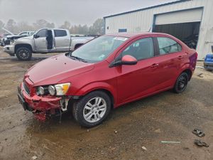 Chevrolet Aveo (Sonic) LS 1.8L 4 2012