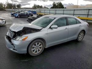 Toyota Camry LE 3.5L 6 2007