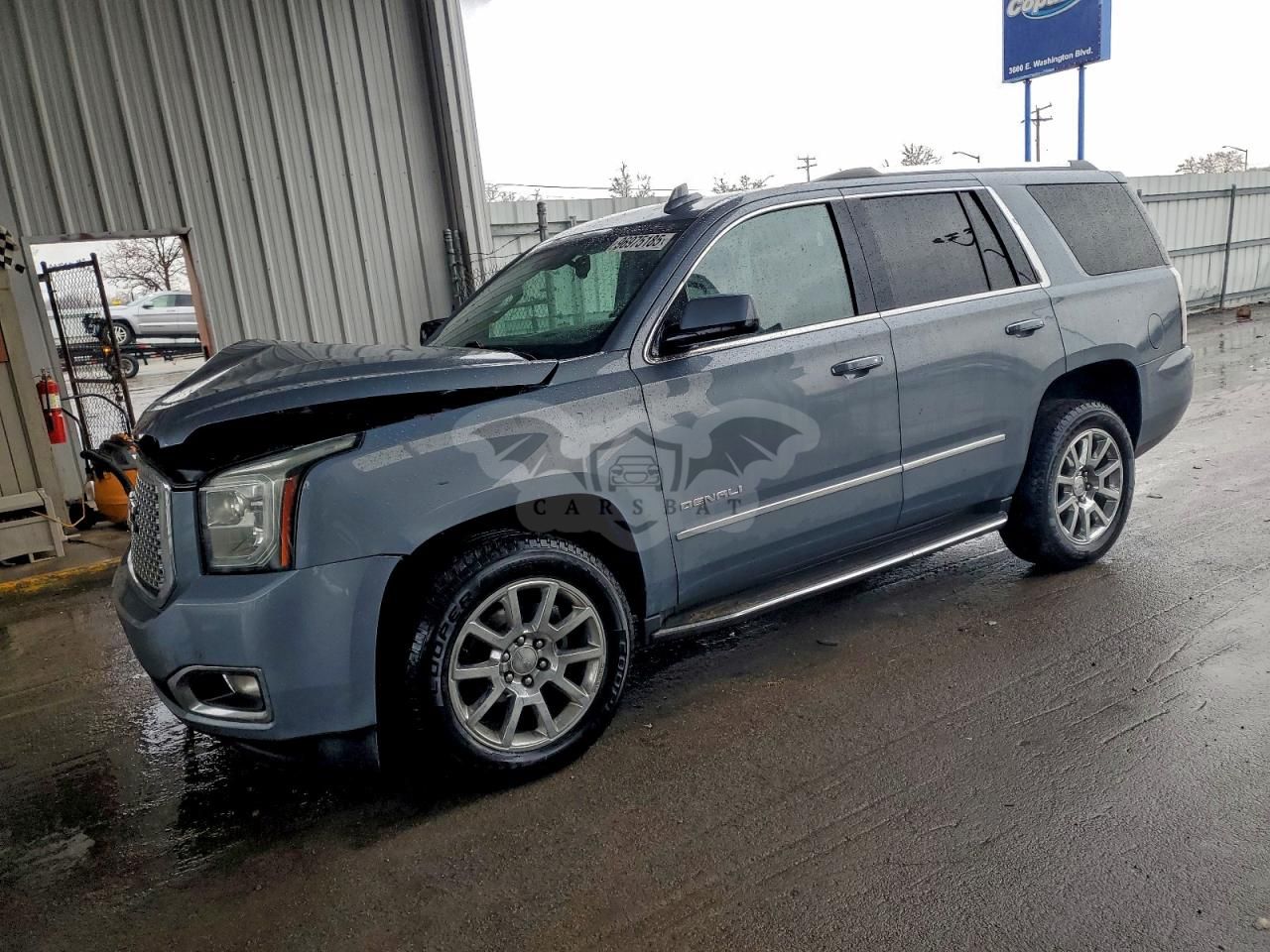GMC Yukon DENALI 6.2L 8 2015