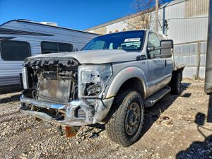 Ford F-350 SUPER DUTY 6.2L 8 2014